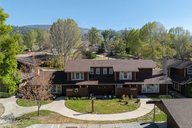 5 Meadow Lakes Drive, Tehachapi, CA 93561