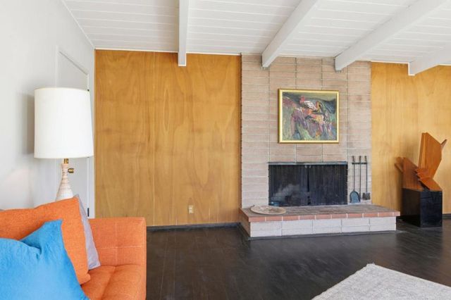 411 Glenwood Avenue, Woodside, CA 94062