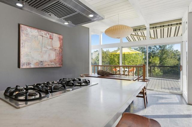 411 Glenwood Avenue, Woodside, CA 94062