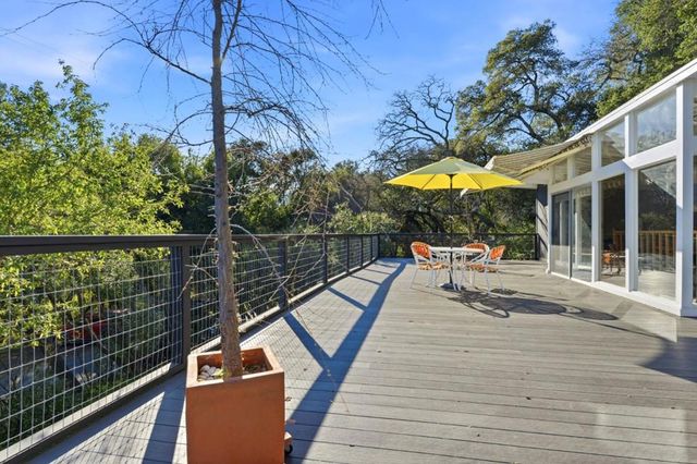 411 Glenwood Avenue, Woodside, CA 94062