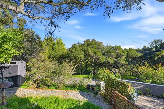 411 Glenwood Avenue, Woodside, CA 94062