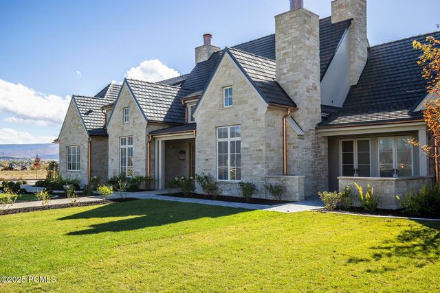 802 E Stone Barn Lane, Midway, UT 84049