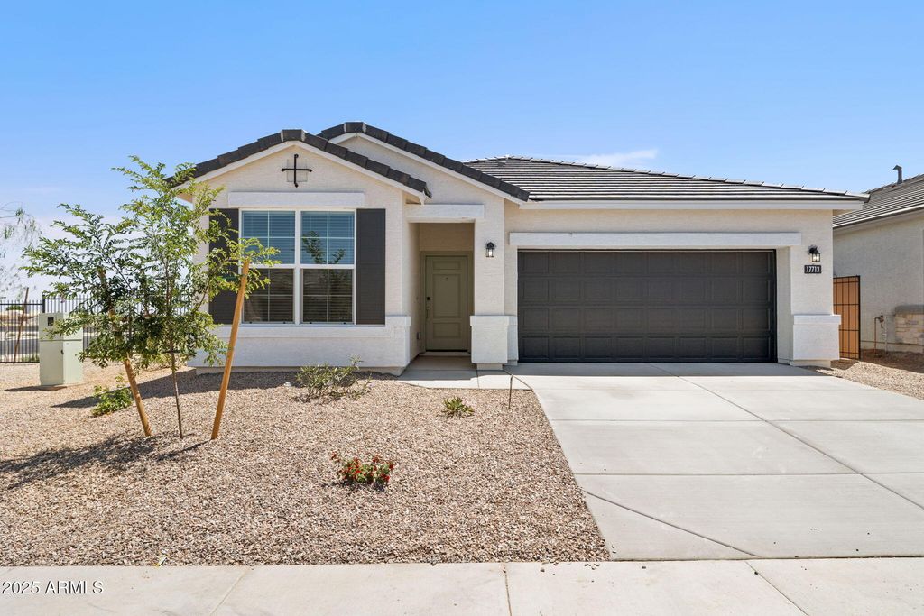 17737 W PALO VERDE Avenue, Waddell, AZ 85355 — photo 2