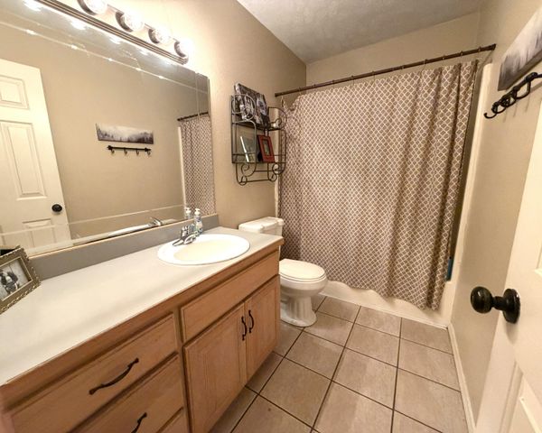 1707 S Miller Road, Springfield, MO 65802