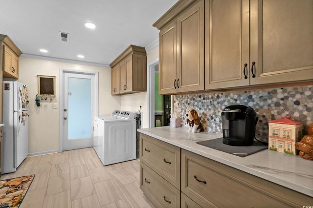645 Hemlock Ave., Myrtle Beach, SC 29577