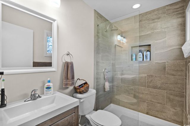 645 Hemlock Ave., Myrtle Beach, SC 29577