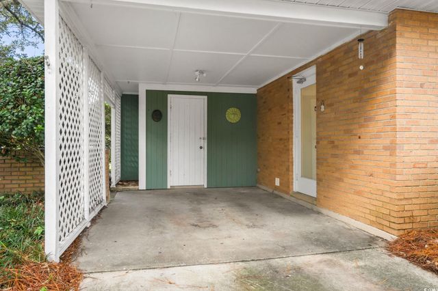 645 Hemlock Ave., Myrtle Beach, SC 29577