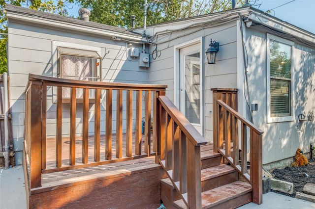 1914 Glenfield Avenue, Dallas, TX 75224