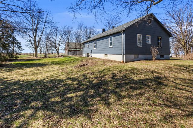 3335 County Road 300 E, Foosland, IL 61845