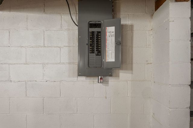 3335 County Road 300 E, Foosland, IL 61845