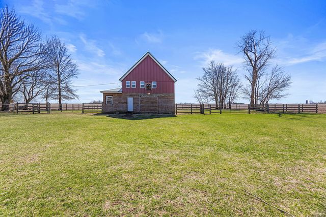 3335 County Road 300 E, Foosland, IL 61845