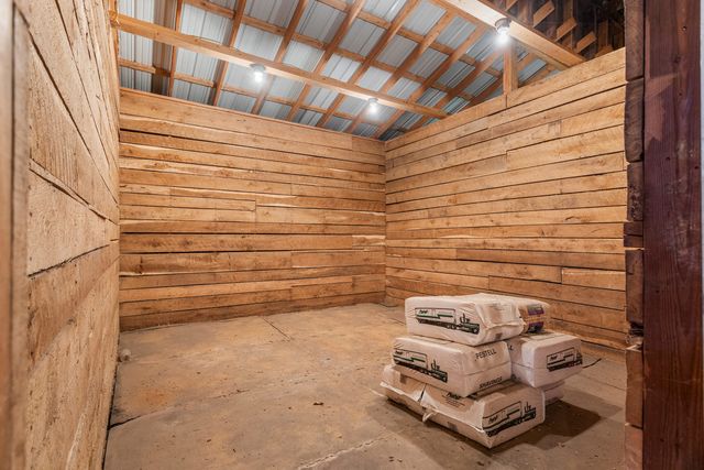 3335 County Road 300 E, Foosland, IL 61845