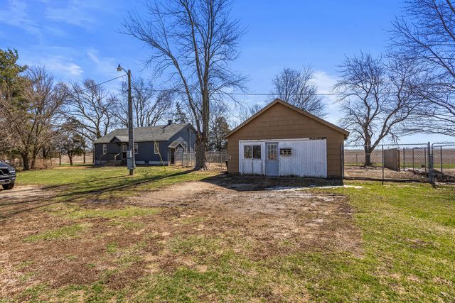 3335 County Road 300 E, Foosland, IL 61845