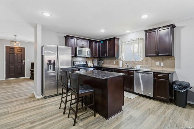 11323 Fine Design, San Antonio, TX 78245