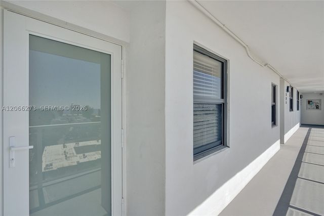 1401 N Riverside Dr 1005, Pompano Beach, FL 33062