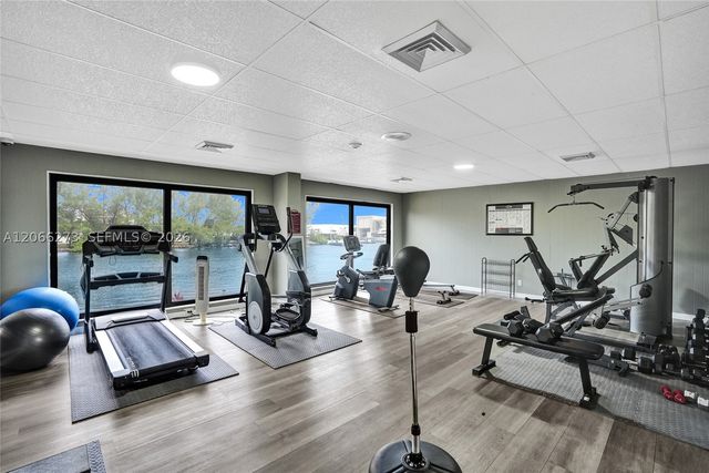 1401 N Riverside Dr 1005, Pompano Beach, FL 33062