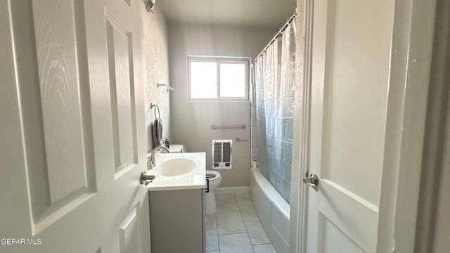 5133 Pikes Peak Drive, El Paso, TX 79904