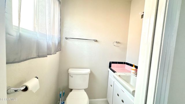 5133 Pikes Peak Drive, El Paso, TX 79904