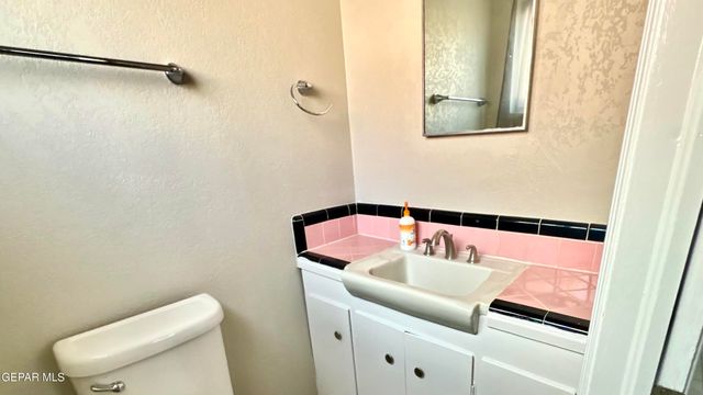 5133 Pikes Peak Drive, El Paso, TX 79904