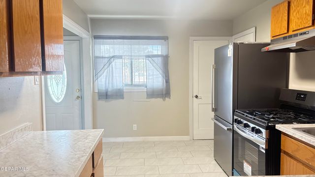 5133 Pikes Peak Drive, El Paso, TX 79904