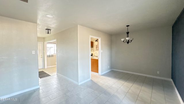 5133 Pikes Peak Drive, El Paso, TX 79904