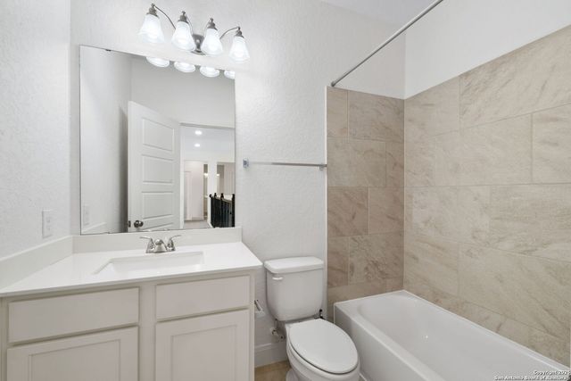 6594 Mason Valley, Schertz, TX 78108