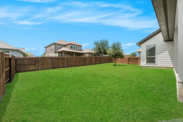 6594 Mason Valley, Schertz, TX 78108