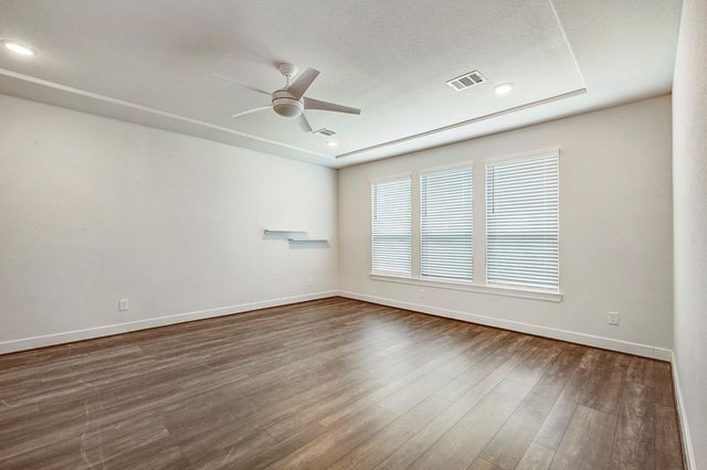 111 E Silky Sephora Court, Montgomery, TX 77316