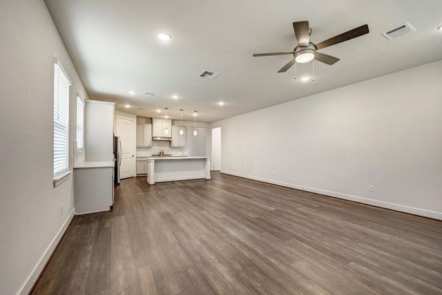 111 E Silky Sephora Court, Montgomery, TX 77316