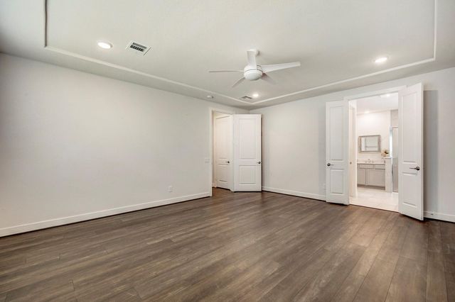 111 E Silky Sephora Court, Montgomery, TX 77316