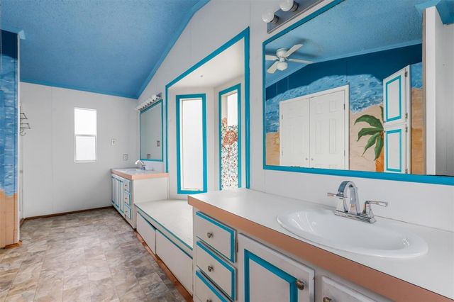 4012 Nebraska Trail, Granbury, TX 76048