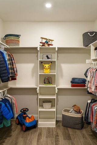 1027 Mustang Trail, Granbury, TX 76049