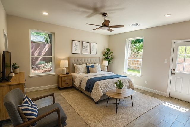 1027 Mustang Trail, Granbury, TX 76049