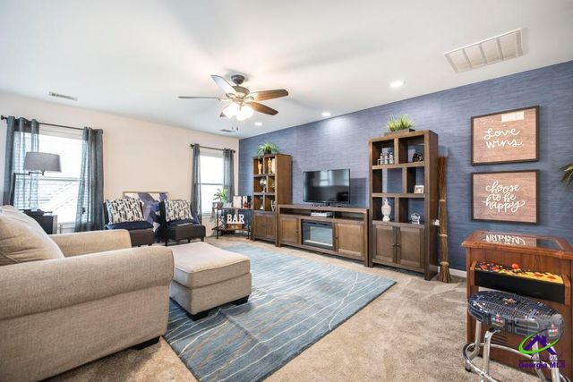 105 Savannah Court, Byron, GA 31008
