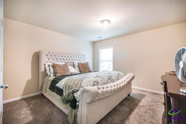105 Savannah Court, Byron, GA 31008