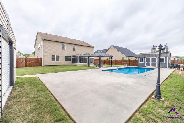 105 Savannah Court, Byron, GA 31008