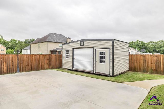 105 Savannah Court, Byron, GA 31008