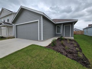 109 California BND, Georgetown, TX 76537