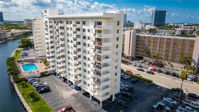 401 Golden Isles Dr 1012, Hallandale Beach, FL 33009