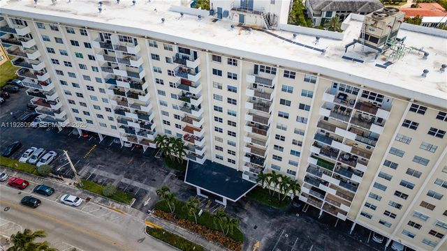 401 Golden Isles Dr 1012, Hallandale Beach, FL 33009