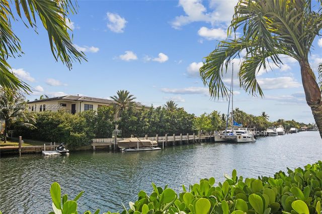 401 Golden Isles Dr 1012, Hallandale Beach, FL 33009