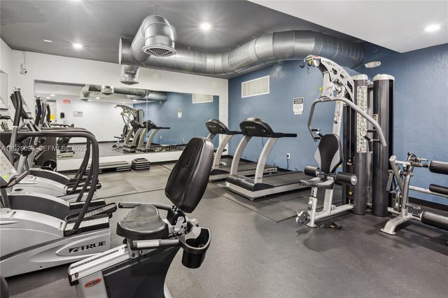 401 Golden Isles Dr 1012, Hallandale Beach, FL 33009