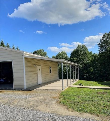202 Clover Valley Drive, North Wilkesboro, NC 28659