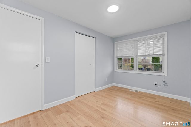 75 Wenham Street, West Haven, CT 06516