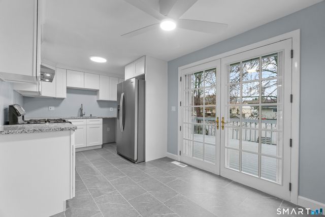 75 Wenham Street, West Haven, CT 06516