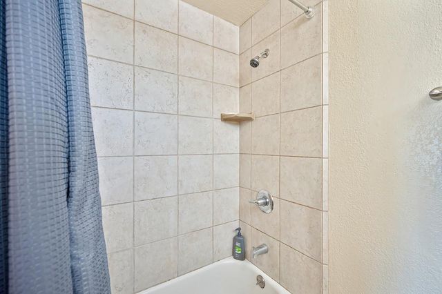 5460 Paragon St, Rocklin, CA 95677