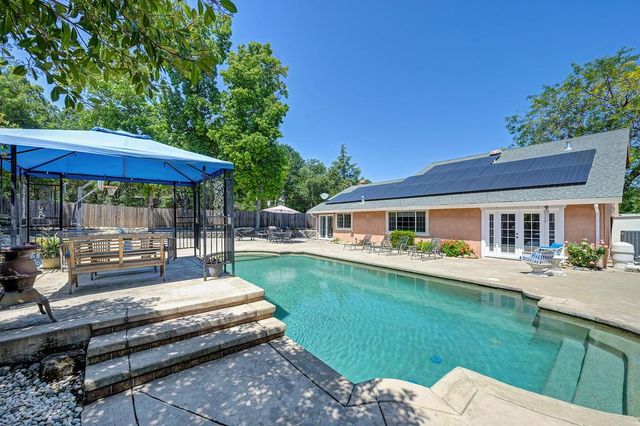 5460 Paragon St, Rocklin, CA 95677