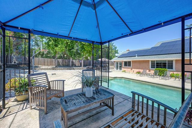 5460 Paragon St, Rocklin, CA 95677