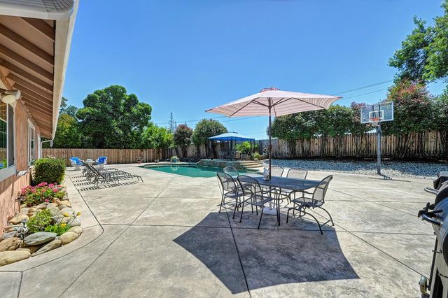 5460 Paragon St, Rocklin, CA 95677