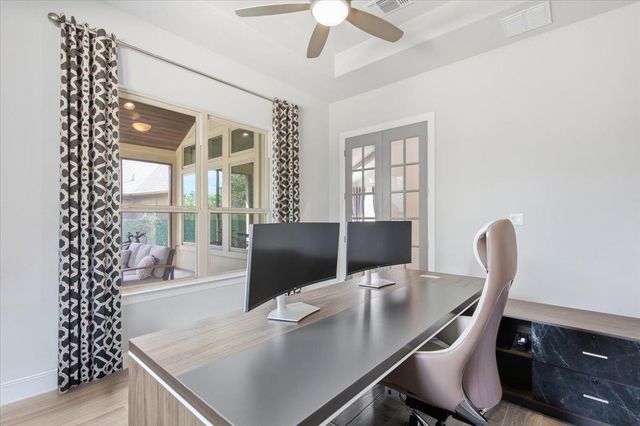 111 Loysoya ST, Bastrop, TX 78602